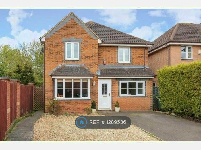 4 Bedroom Detached House To Rent In Orwell Drive, Didcot OX11