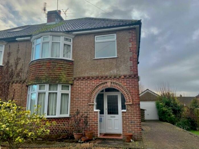 3 Bedroom Semi-Detached House To Rent In Nunney Road, Frome, BA11