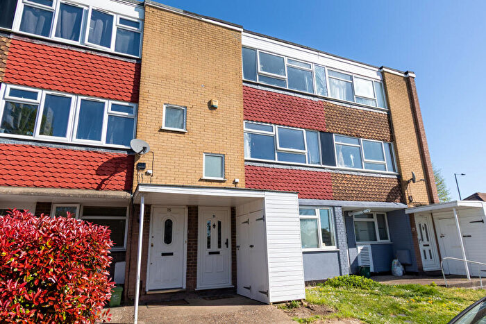 2 Bedroom Duplex For Sale In Walton Gardens, Wembley, HA9