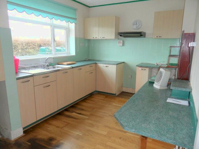 2 Bedroom Terraced House For Sale In Chalk Lane, Sutton Bridge, PE12