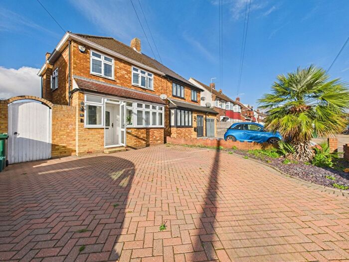 3 Bedroom Semi Detached House To Rent In Carew Road, Ashford, Surrey, TW15