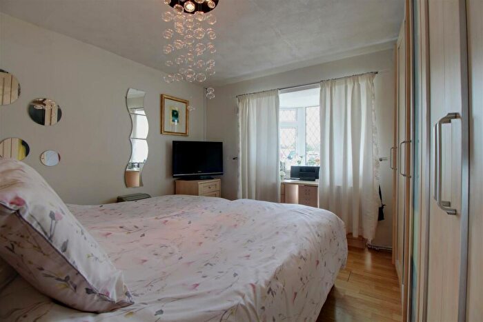 3 Bedroom Detached Bungalow For Sale In Kaybourne Crescent, Gloucester, GL3