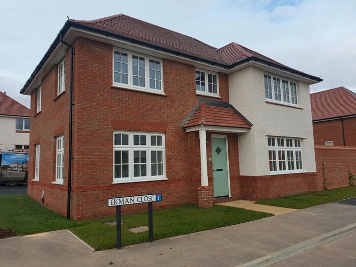 4 Bedroom Detached House To Rent In Ekman Close, Weldon, Ebbsfleet Valley, Swanscombe, Kent, DA10