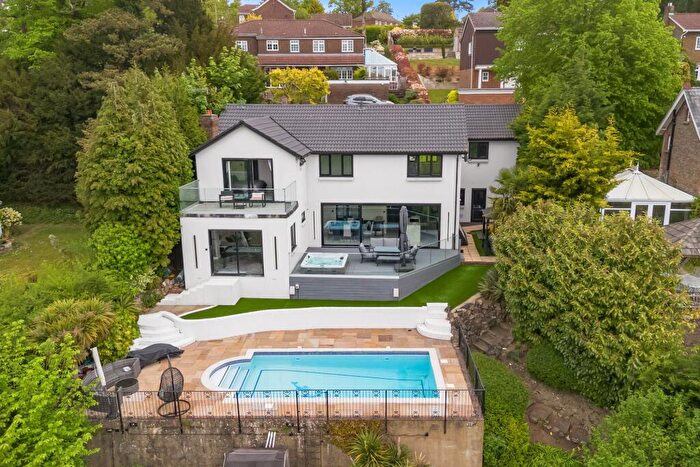 5 Bedroom Detached House For Sale In Westview Road, Warlingham, CR6