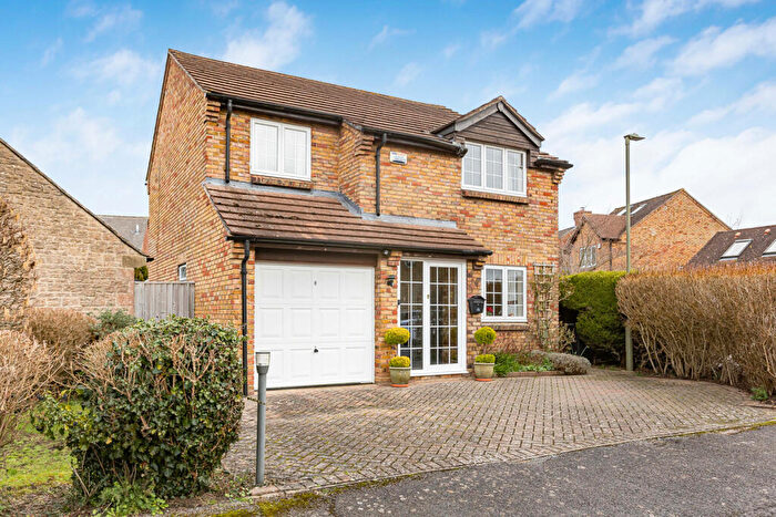 4 Bedroom Detached House For Sale In The Glebe, Cumnor, OX2