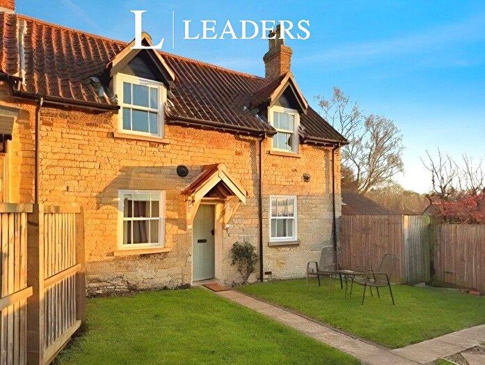 2 Bedroom House To Rent In High Street, Fulbeck, NG32