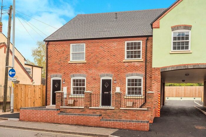 2 Bedroom Terraced House To Rent In Mitton Street, Stourport-On-Severn, Worcestershire, DY13