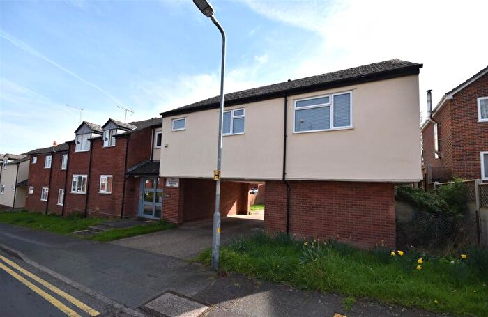 2 Bedroom Flat To Rent In Colchester Road, Lawford, Manningtree, CO11