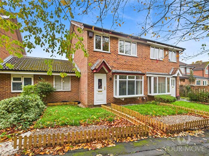 3 Bedroom Semi-Detached House For Sale In Sunningdale Green, Darlington, Durham, DL1