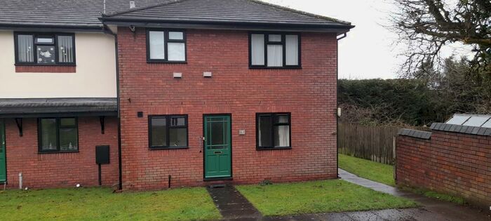 2 Bedroom Apartment To Rent In Stonefield Court, Stone, ST15