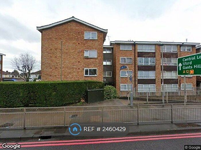 2 Bedroom Flat To Rent In Newbury Park, Ilford, IG2