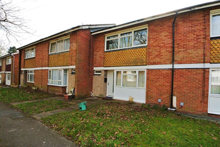 4 Bedroom Property To Rent In Beechtree Avenue, Englefield Green, Egham, TW20