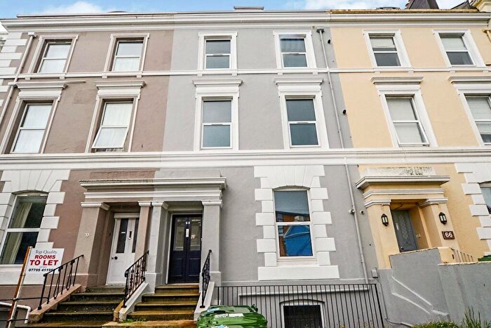 2 Bedroom Flat To Rent In North Road East, Plymouth, Devon, PL4