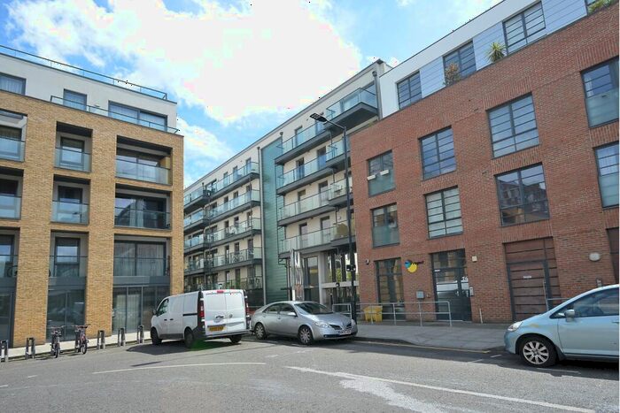 1 Bedroom Flat To Rent In Reliance Wharf, Hertford Road, London, N1