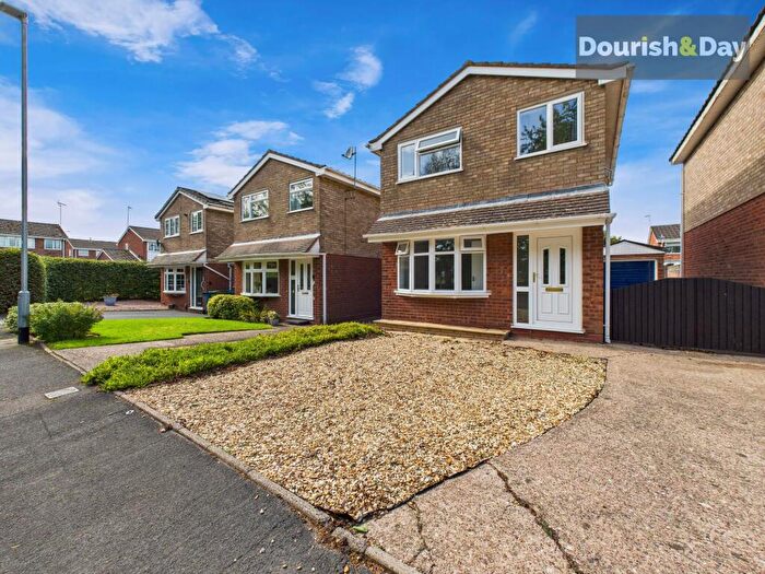 3 Bedroom House To Rent In Sharnbrook Grove, Stafford, ST17