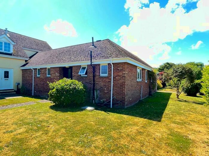 3 Bedroom Semi-Detached Bungalow For Sale In St. Michaels Close, Shalfleet, PO30