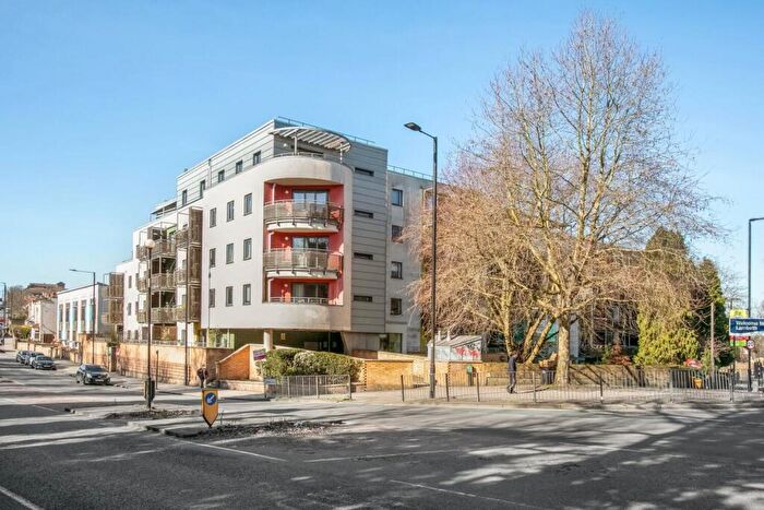 2 Bedroom Apartment To Rent In Elder Road, West Norwood, London, SE27