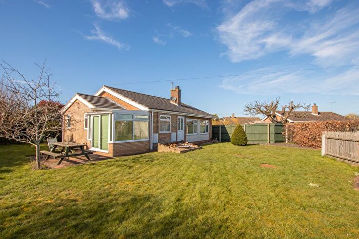 3 Bedroom Detached Bungalow For Sale In Stainsby Close, Heacham, PE31