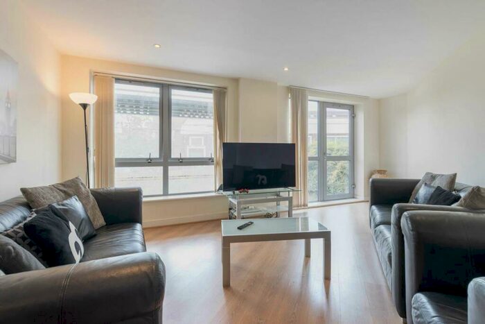 2 Bedroom Apartment To Rent In Quartz, Hall Street, B18