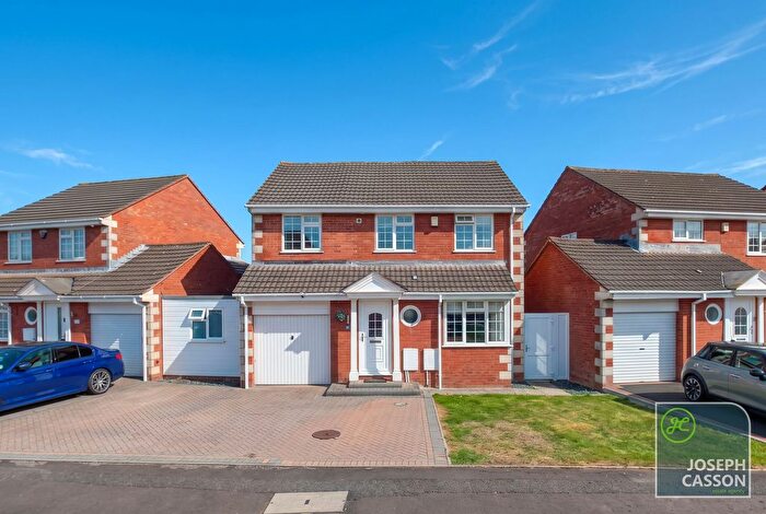 4 Bedroom Detached House For Sale In Apricot Tree Close, Bridgwater, TA6