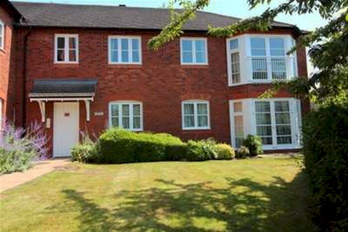 2 Bedroom Flat To Rent In Lucas Court, Leamington Spa, CV32