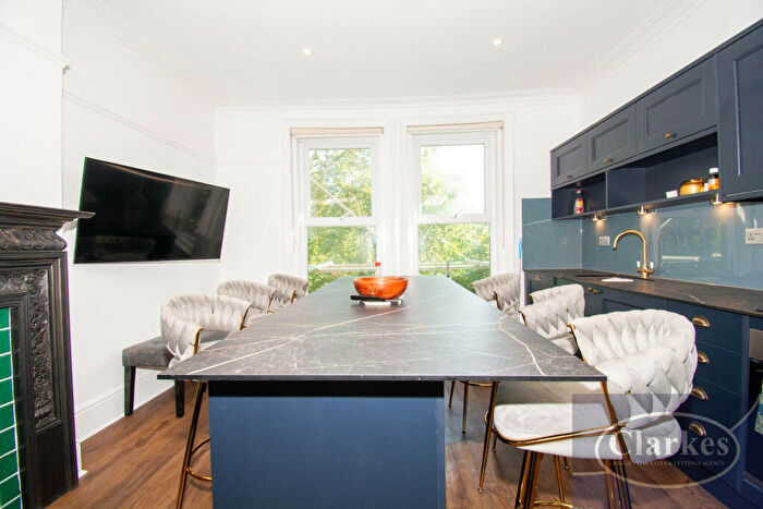 1 Bedroom Maisonette To Rent In Carlton Road, Springbourne, Dorset, BH1