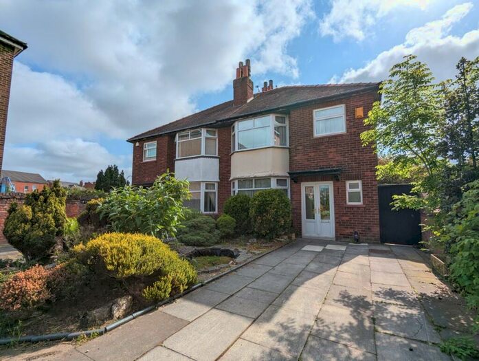 4 Bedroom Semi-Detached House To Rent In Liverpool Road, Southport, Merseyside, PR8