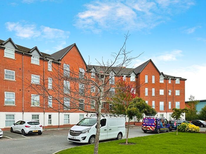 2 Bedroom Flat For Sale In Llys Nantgarw, Wrexham, LL13