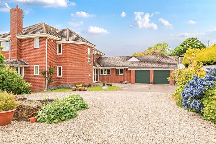 4 Bedroom Detached House For Sale In Chapel Cleeve, Minehead, TA24