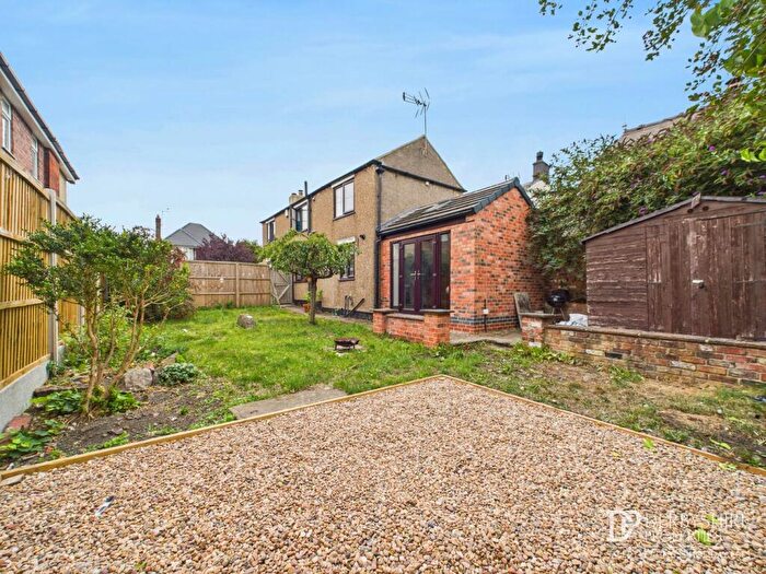 2 Bedroom Detached House For Sale In Somercotes Hill, Somercotes, DE55