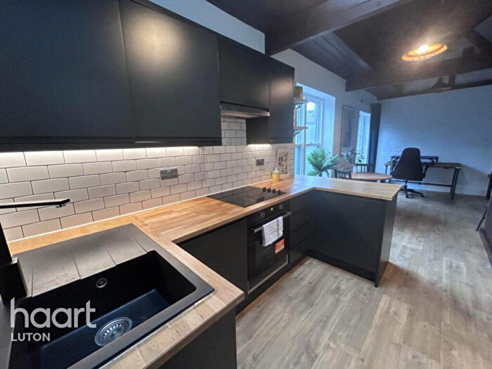 1 Bedroom Apartment To Rent In Cardigan Street, Luton, LU1