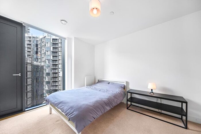 2 Bedroom Apartment For Sale In Station Road London, SE13