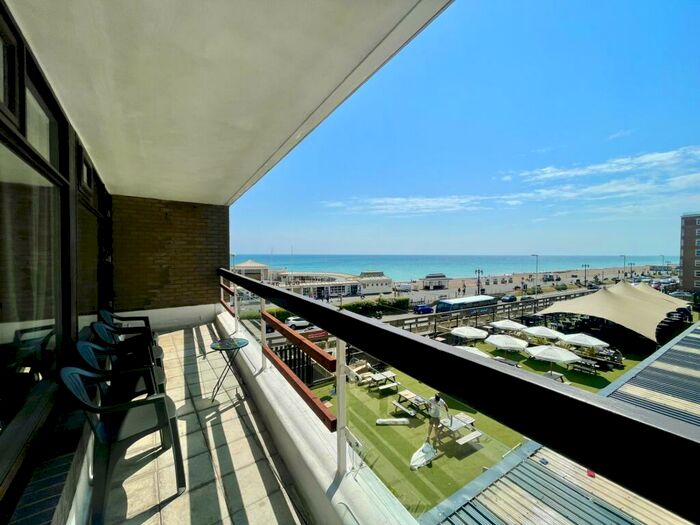 2 Bedroom Apartment To Rent In Marine Parade, Worthing, BN11