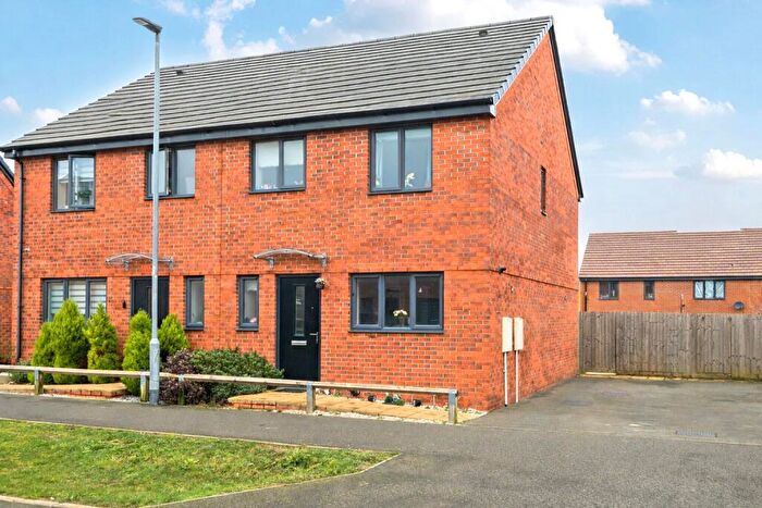 3 Bedroom Semi Detached House For Sale In Turner Road, Peterborough, Cambridgeshire, PE4