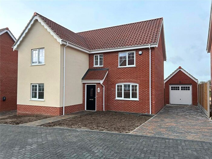 4 Bedroom Detached House For Sale In Plot Lakeside, Hall Road, Blundeston, Lowestoft, NR32