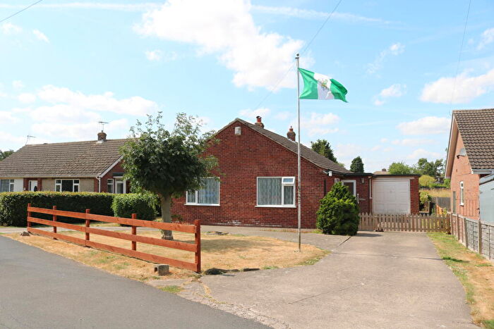 2 Bedroom Detached Bungalow For Sale In Ulyett Lane, West Butterwick, North Lincolnshire, DN17