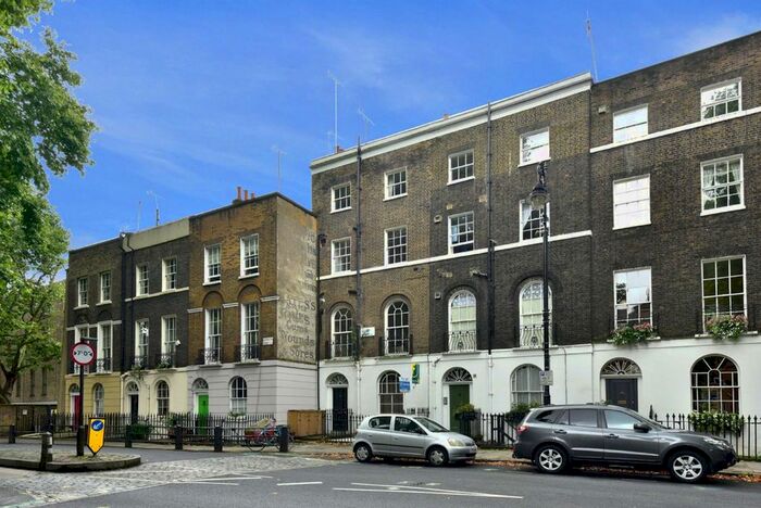 Studio To Rent In Regent Square, London, WC1H