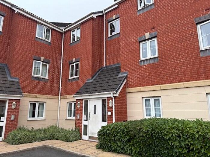 2 Bedroom Flat To Rent In Panama Circle, Alvaston, DE24