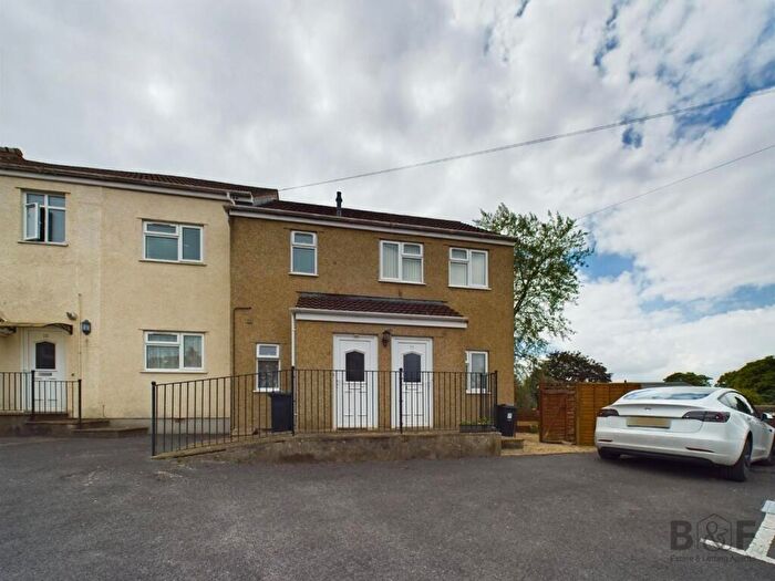 2 Bedroom Flat To Rent In Beverstone, Kingswood, BS15
