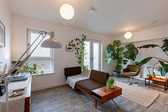 1 Bedroom Flat For Sale In Kestrel Way, Perth, PH1