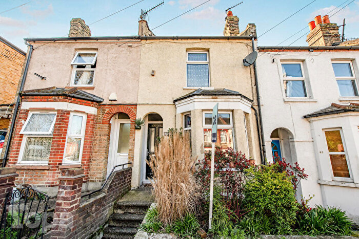 2 Bedroom Terraced House For Sale In Riverdale Road, London, SE18