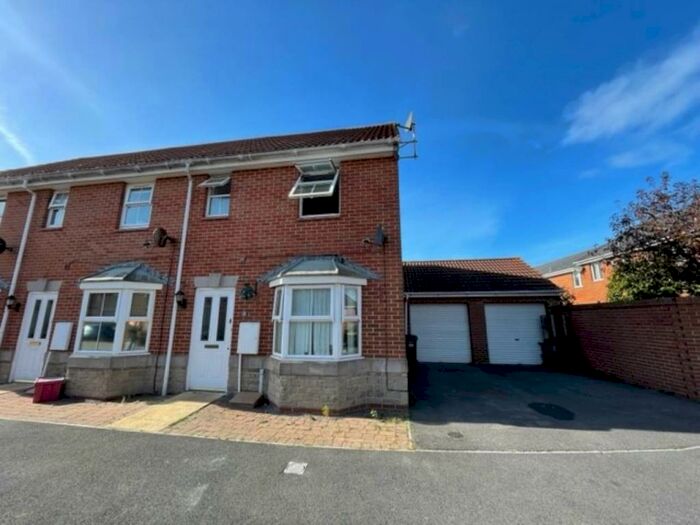 2 Bedroom House To Rent In Castle View, Weston Village, Weston-super-Mare, BS24