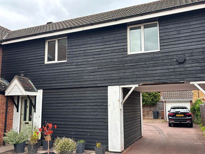 1 Bedroom Flat To Rent In Lime Close, Stevenage, SG2