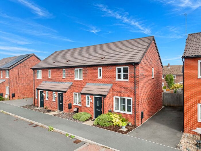 3 Bedroom End Of Terrace House For Sale In Watermans Road, Waterbeach, CB25