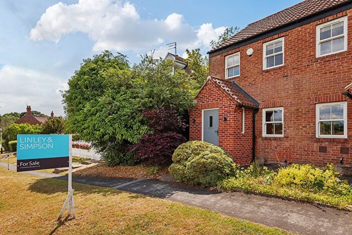 3 Bedroom End Of Terrace House For Sale In Finkle Street, Bishop Burton, Beverley, HU17