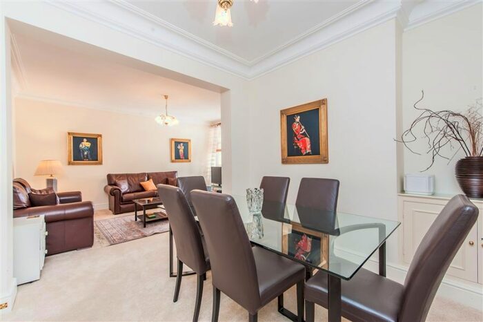 3 Bedroom Flat To Rent In Maida Vale, Little Venice, W9