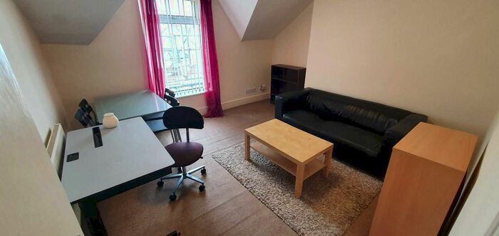 1 Bedroom Flat To Rent In Northcote Street, Cardiff, CF24