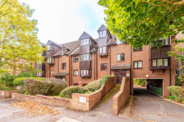 1 Bedroom Flat For Sale In Kestrel House, Mowbray Road, Crystal Palace, London, SE19