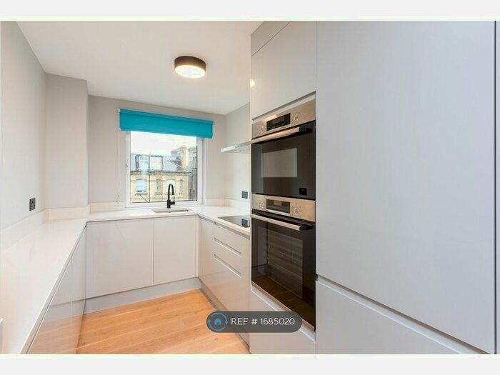 2 Bedroom Flat To Rent In Cromwell Road, Hove, BN3