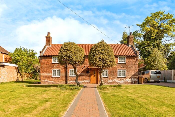 4 Bedroom Character Property For Sale In Trowell Road, Nottingham, NG8